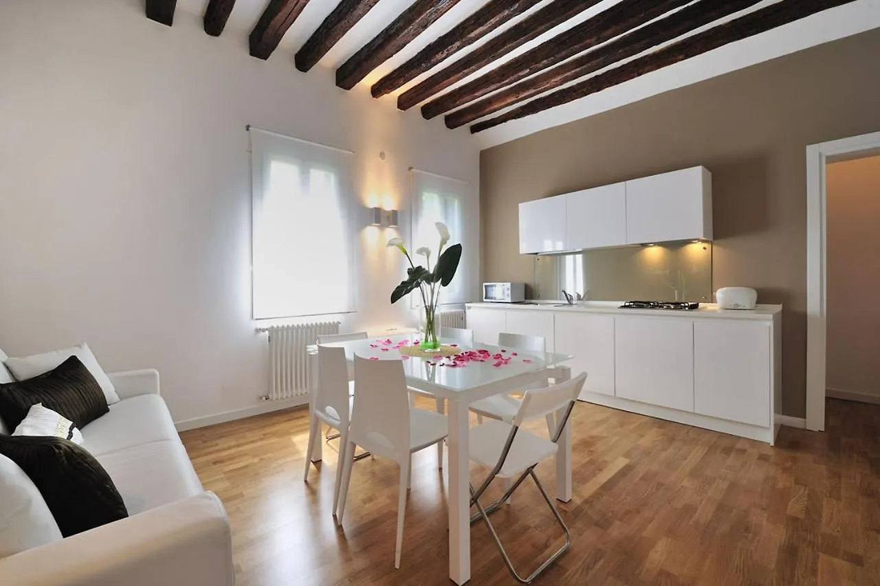 Cannaregio Suite - Colleoni Holidays By Wonderful Italy Venise 0*,  Italie
